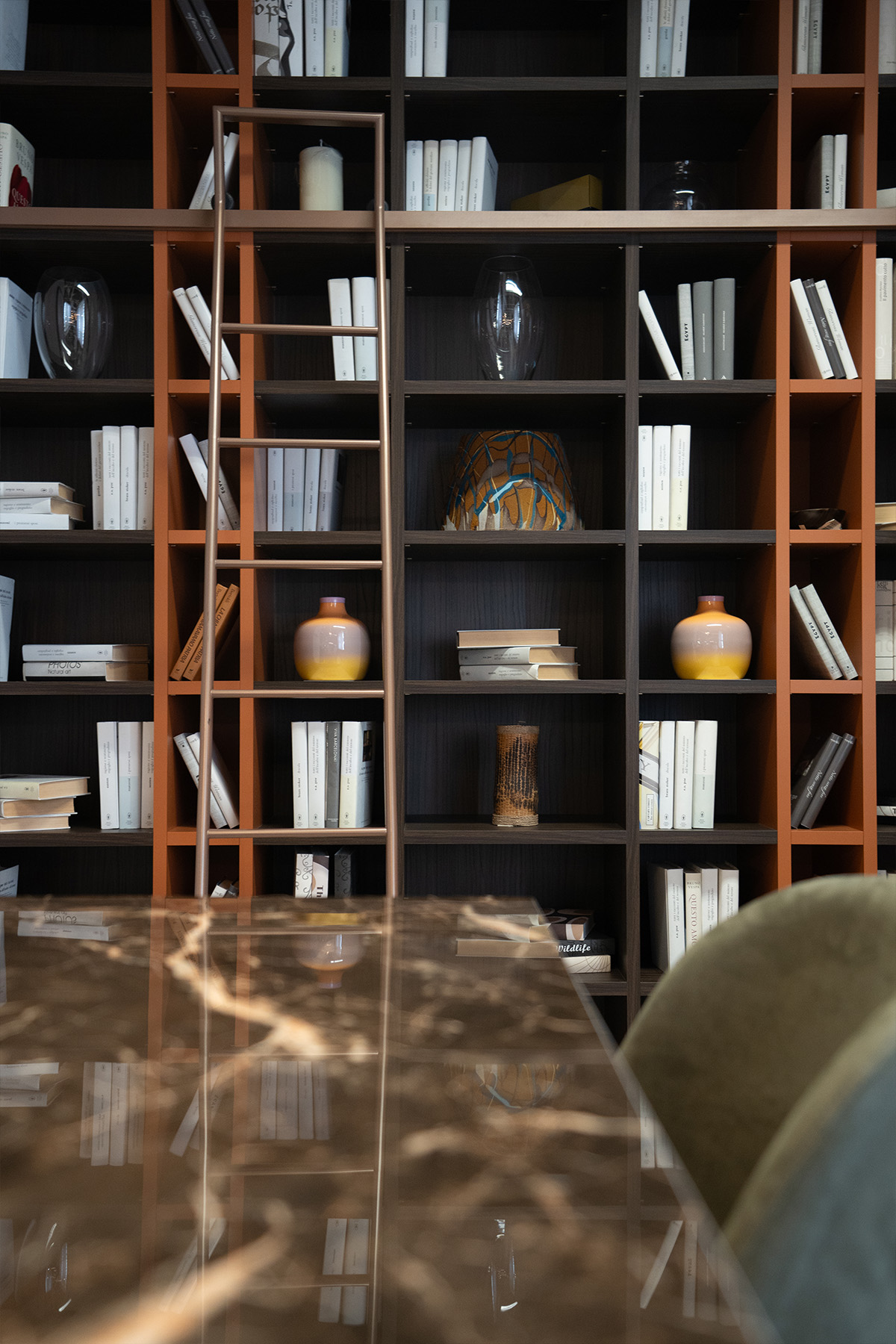 astalab-zona-giorno-libreria-progettabile-a-misura.jpg